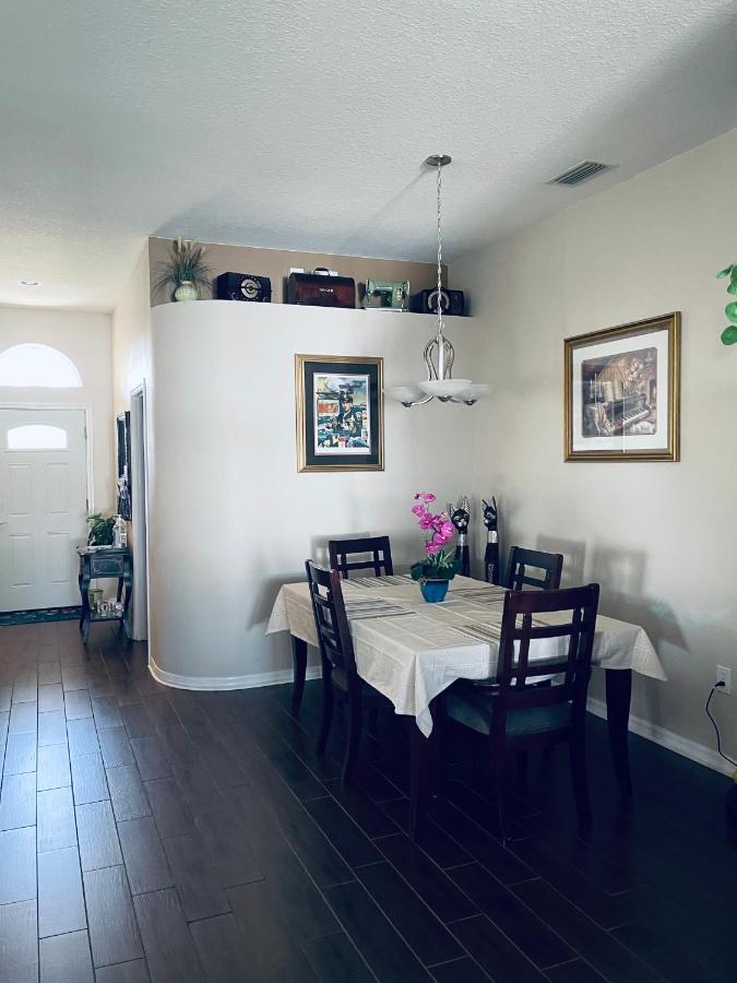 Ruskin Fl Private 2 Bdrm 1 Bath Suite Common Areas Shared With Host And Cat Exterior photo
