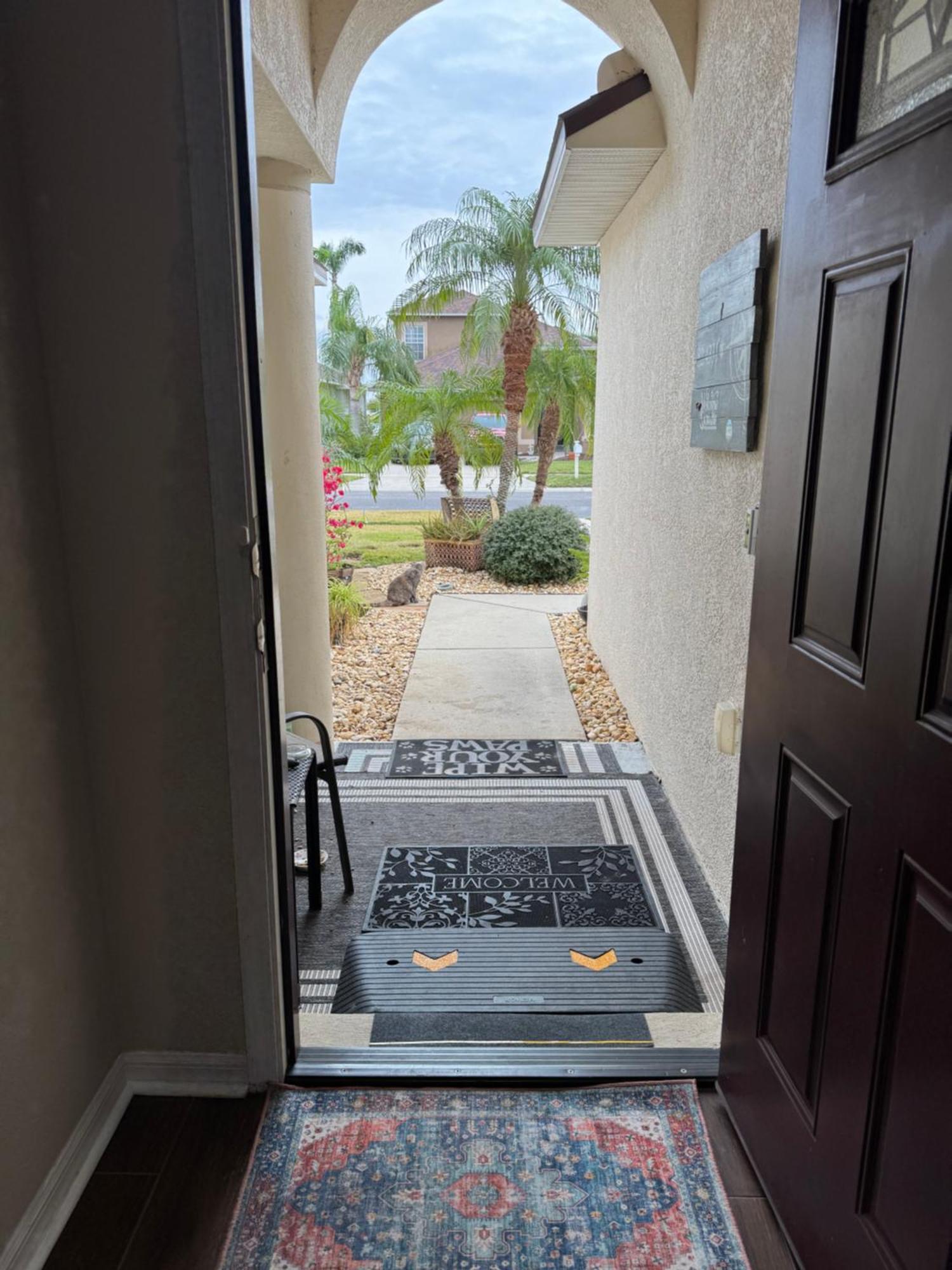 Ruskin Fl Private 2 Bdrm 1 Bath Suite Common Areas Shared With Host And Cat Exterior photo